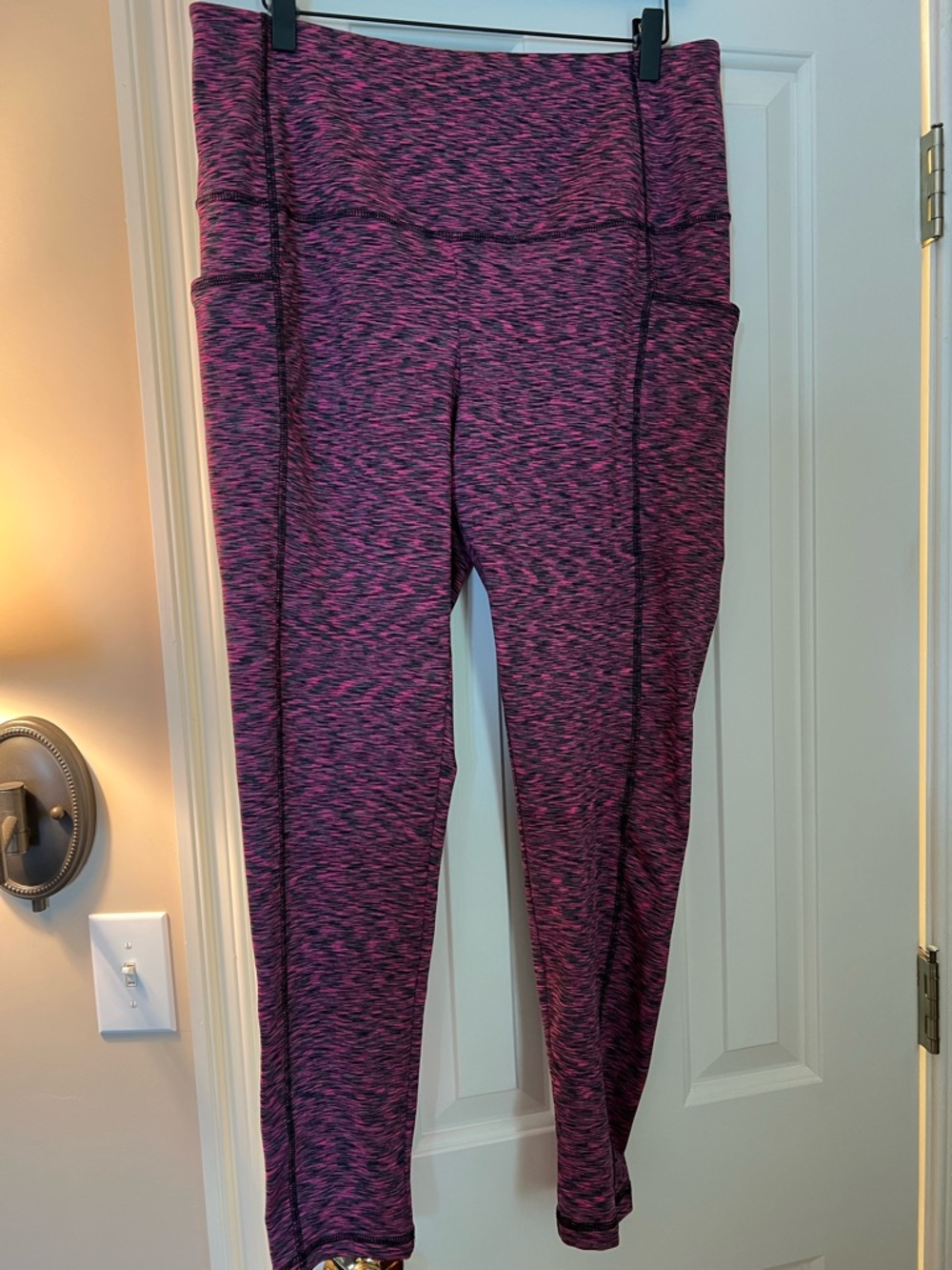 Chico's Pink and Black Space-Dye Active Leggings with Pockets Size 2